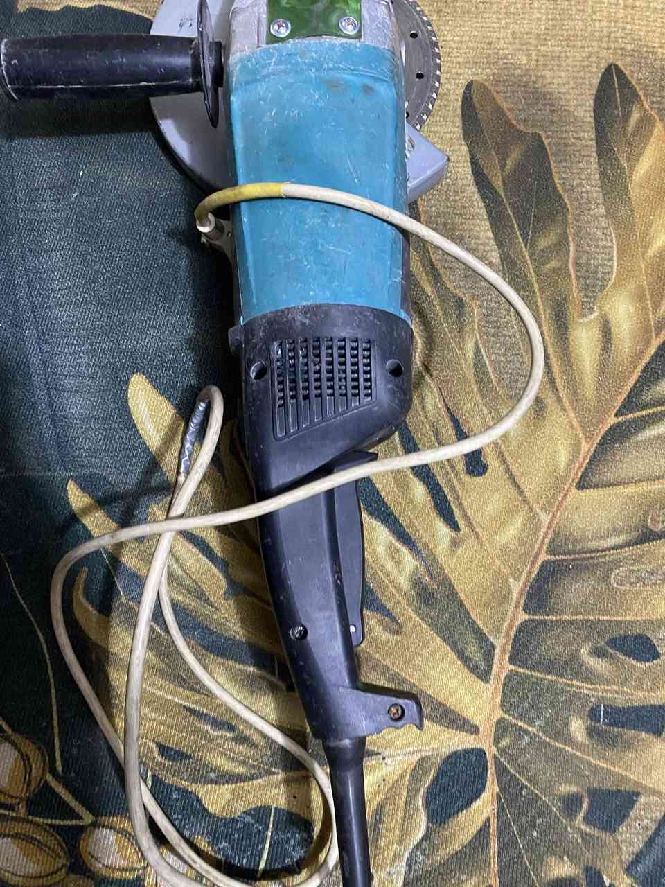 كوسره 230 ملم عزل مزدوج للبيع بلاديه السعر 60


**إذا كنت صاحب هذا الإعلان وتريد حذفه لأي سبب، رجاءا أرسل رسالة إلى الدعم الفني**