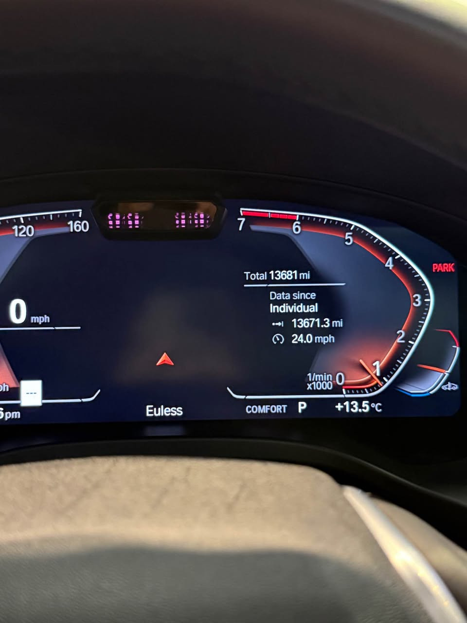 BMW X3 2024 Mpakage Black Full Option
موديل /2024 .
العداد / ماشية 13 الف فقط زیرو .
سعر/ 340 ورقه و بیها مجال قلیل.
اللون / ابيض ثلجي، لون الداخل مشمشي ديزاينو .
 السيارةفول الفول ، مواصفات كاملة للاخير ، بدي ام M packag, اربع ابواب بصمة و صندوق كهربائي و فتح واغلاق ذاتي للسيارة و الصندوق عند الاقتراب ، فتحة سقف ، لايتات  بلاک شاشة وكاميراو حساسات امامية خلفية ٣٦٠ درجة ، رادار امامي وخلفي و جانبي و مانع اصطدام توقف ذاتي ، رادار کبیر اداپتیف نظام القيادة الذاتية ACC، نظام منع الخروج عن المسار LKA
نظام النقطة العمياء BSA, عداد سرعة الكتروني ، شاحن موبايل لاسلكي، بريك بصمة و اوتو هولد ، سماعات هارمان كاردون ، كشنات امامية كهرباء و ميموري جهتين ، سكان كهربائي وهزاز عند الخطوط
دواخل ليد تتغير عدة الوان حسب الرغبة
السيارة جديدة بمعنى الكلمة زيرو ، بدون اي نقص ، سيرڤس كامل بدون اي خلل 

وارد امريكي فقط جاملغ سایق  و حافه بنید باقی بشرط الفحص والباقي مكفولة من الصبغ والبارد و الرصعات و كلشي جدا جديدة السيارة
رقم الشاصي /5UX43DP02R9U24504
مكان اربيل / معرض البينا كارس 
موبايل / *********** أربيل, العراق
