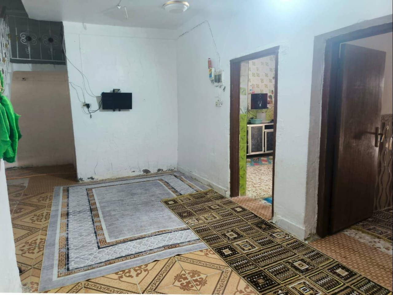 🏠 دار للبيع اويجار - بابل /  شارع 80 قرب مؤسسه العين 🏠
نستقبل كافة عروضكم العقاريةبيع إيجار )✅ تفاصيل العقار:
 المكونات: غرف نوم 2 مطبخ  استقبال  كليدور  مجمع  صحيات 
  المساحة:200 متر. 
 الطوابق: الســـــعــــــــر عليه رقم 
💡 يتوفر
(دور هيكل - قطع أراضي - بساتين ومزارع - دور بنظام 
📞 للاستفسار والتواصل:
يمكنكم الاتصال مباشرة أو المراسلة عبر واتساب:
📥 رابط الواتساب المباشر: اضغط هنا للمراسلة
📱 رقم الهاتف: ***********
📍 مكتب علي التميمي للعقارات
خدمتكم غايتنا وثقتكم شعارنا.
#عقارات_بابل #الحلة #دار_للبيع # مكتب_علي_التميمي حلة, بابل
