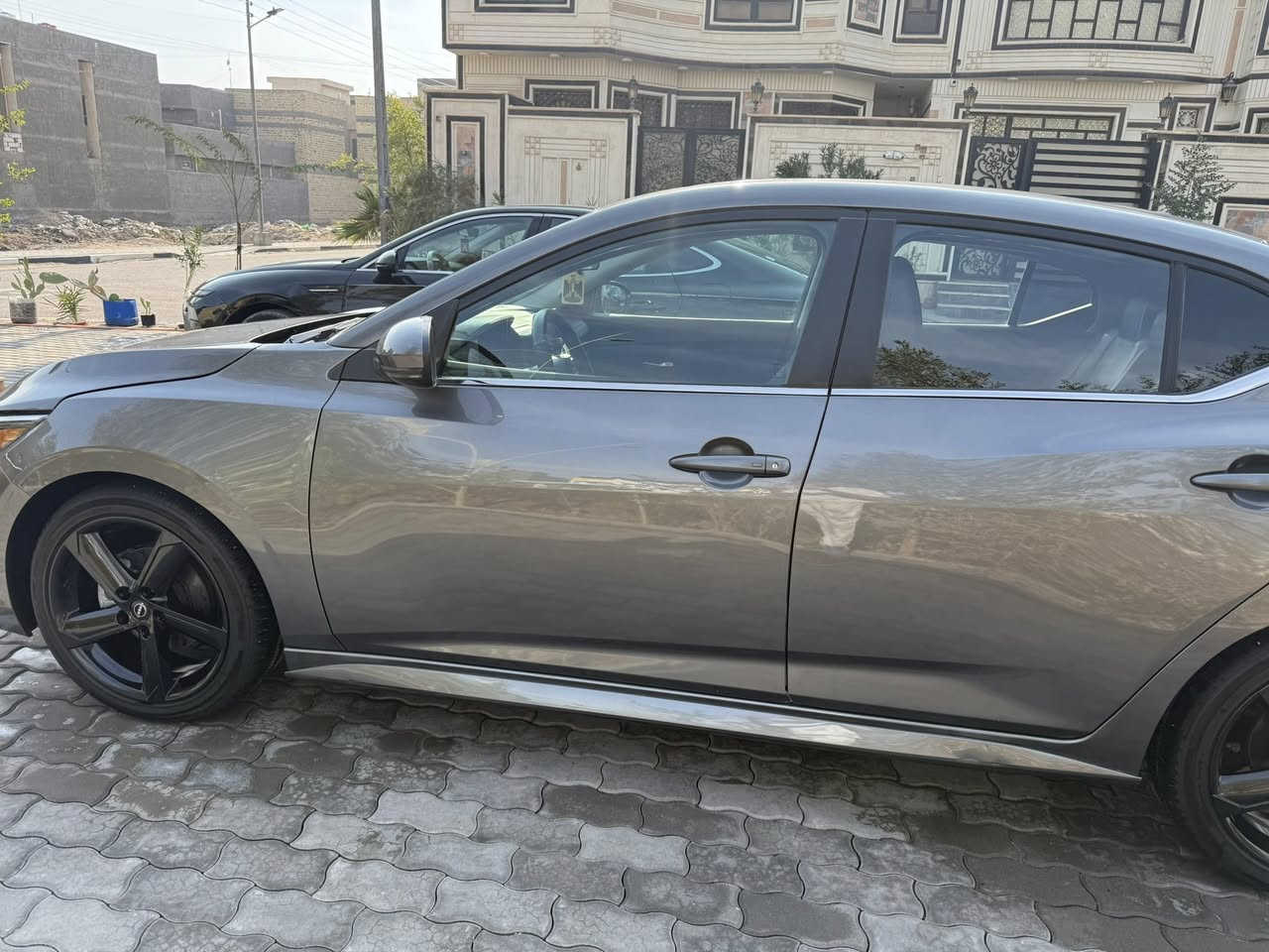 سنترا 2024 SR
شكل الجديد 

زيرو ماشية 8000

بصمه تشغيل
بصمه ابواب 
تشغيل عن بعد 
رادار امامي - خلفي 
رادار جانبي 
كامره خلفيه 
كامره اماميه 
حساس خلفي 
توقف ذاتي 
مقاعد جلد تدفئة
ستيرن حرف D 
لايت زنون بلادي 

الحادث بسيط بنيد فقط تبديل بدون ايرباك وبارد كد شبر بالقمارة 
باقي السيارة على البلاد من كلشي بدون تبديل اي شي

رقم بغداد معوقين المعوق انسان ذهب بغدادي اصل جاهز للوكالة 

السعر 145$

***********
