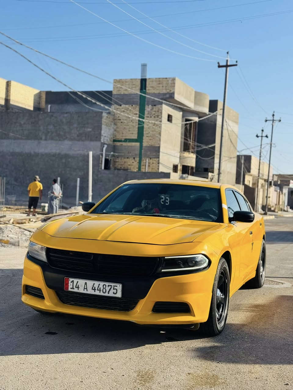 السلام عليكم 
جارجر مديل 2020 ًاصل اصل 
سياره بوليسي هيمي 5700 V8
كير تعليك
سياره مصفره هيئه ومرور صافيه
مكاني واسط قضاء الحي 
السياره كفاله عامه عده البنيد وجاملغ السايق
الشراي يتصل اليحب يسولف ليخابره ***********
