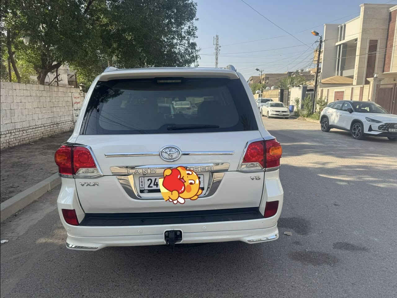 مكلف بل نشر
السلام عليكم 

للبيع لاندكروز(( 2013 VXR ))رقم شمالي  ماشي 153 الف حقيقي على ايدي مكينة4700 … 8 سلندر فول مواصفات 

🛑 السعر.💸 330💸

سيارة مكفولة كفالة عامة من الصبغ و الفتح و التبديل عدا بارد كلش بسيط باقي سيارة مكفولة

 مواصفات السيارة 5 بصمات  فتحة كشنات جلد و كهرباء و كشن الصدر كهرباء و كشن سايق خزن ميموري و استيرن كهرباء  سماعات JBL مري شفط و مري قلاب و تشغيل عن بعد و كامرات و رادار امامي وباقي المواصفات المعروفة سيارة فول مواصفات 

مكان السيارة بغداد زعفرانيه  

رقم الهاتف ***********
