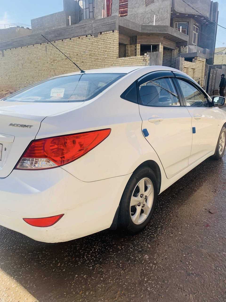 السلام عليكم اكسنت 2013 مكفوله من الصبغ والضربه محرك 1600 السعر 108 وبيه مجال للاستفسار ***********
