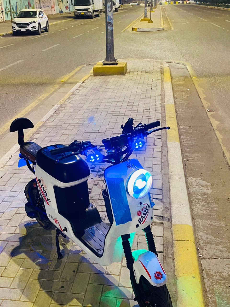 سلام عليكم شباب عندي دراجه شحن R9 للبيع الاستفسار عله هذا الرقم *********** بسعر خاص 🔥🔥
