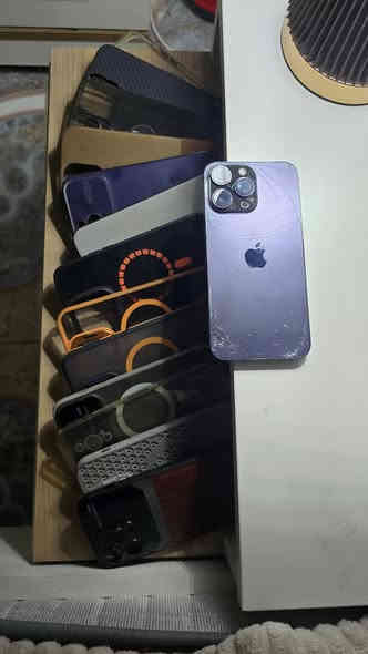 السلام عليكم
سامسونك s24 الترا جهاز شرق اوسط ذاكره 256 
الكارتون موجود الكيبل مال الشحن بعده ما مفتوح الجهاز زلغ مابي ويا تلث كفرات ..
السعر 950 وبي مجال 

ايفون 14برو ماكس بنفسجي ذاكره 256 ظهره مكسور بطاريه 86 كارتون موجود وشاحنه اصليه ويا 13 كفر هديه ..

السعر 750 وبي مجال 
بغداد البلديات شارع نهاية شارع المصرف 
***********
