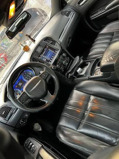 السلام عليكم أوباما أس أدوات حاويه فول الفول موديل18 فتحتين كفاله من الكص بدون كص وكفاله من المشكله جديده السياره محرك6 سلندر متومه رقم وسنويه بيع بلا مراوس وانه مكلف مكلف مكلف بالنشر شراي خابر وتدلل سعرها 84 للاستفسار***********
