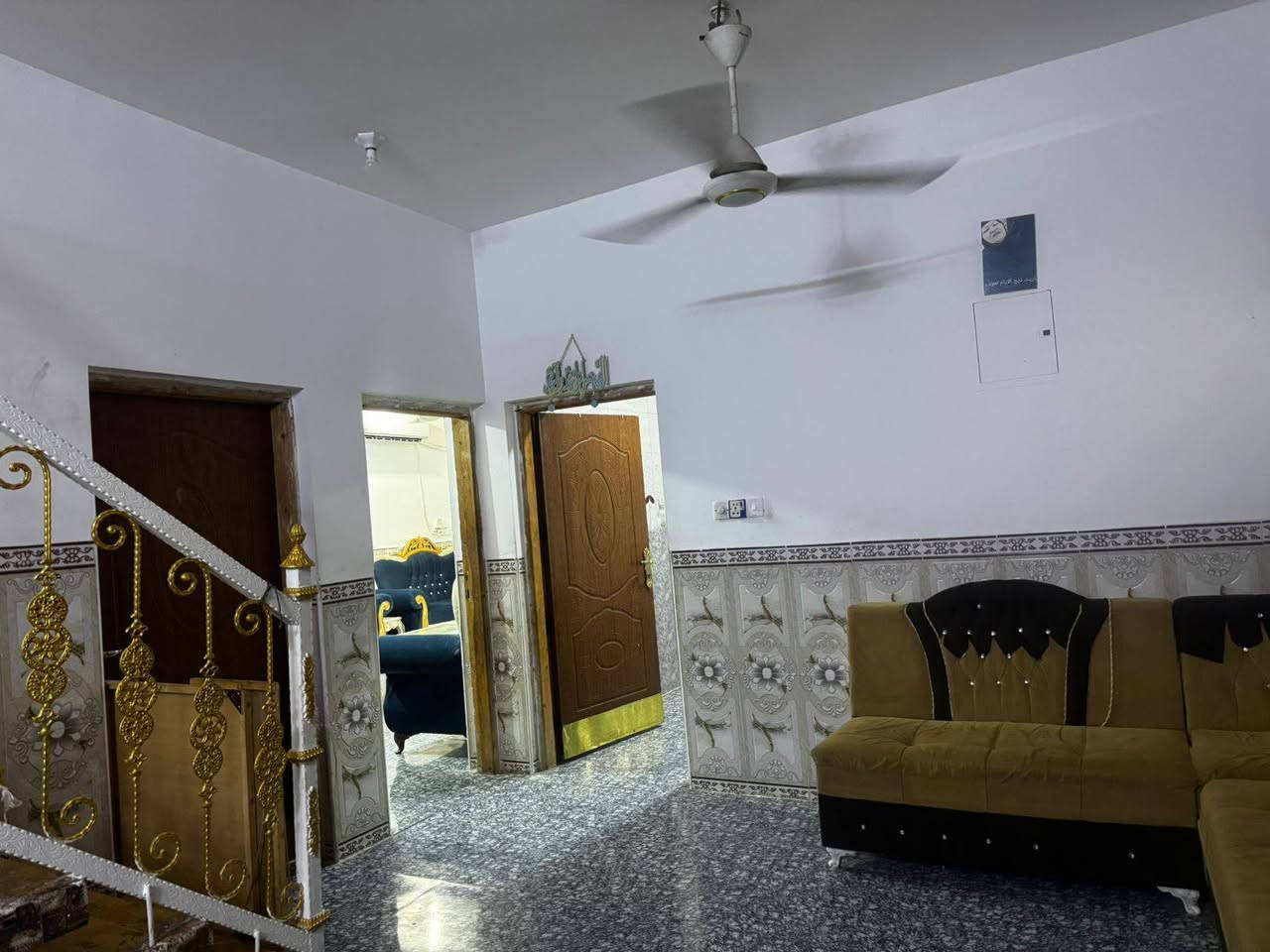 ياالله
السلام عليكم
يعلن مكتب الخبير للعقارات
وجود دار زراعي للبيع مساحه 160م طابقين

الموقع //طريق سيد ابراهيم ع
قرب المولده الثانيه

مكوناته// الطابق الاول
استقبال ومطبخ وصاله وغرفه نوم ومجمع صحيات داخليه وخارجيه وكراج سياره
الطابق الثاني //غرفتين نوم وصاله وصاله

السعرررر //88مليون وقابل للتفاوض

للاستفسار الاتصال ***********
