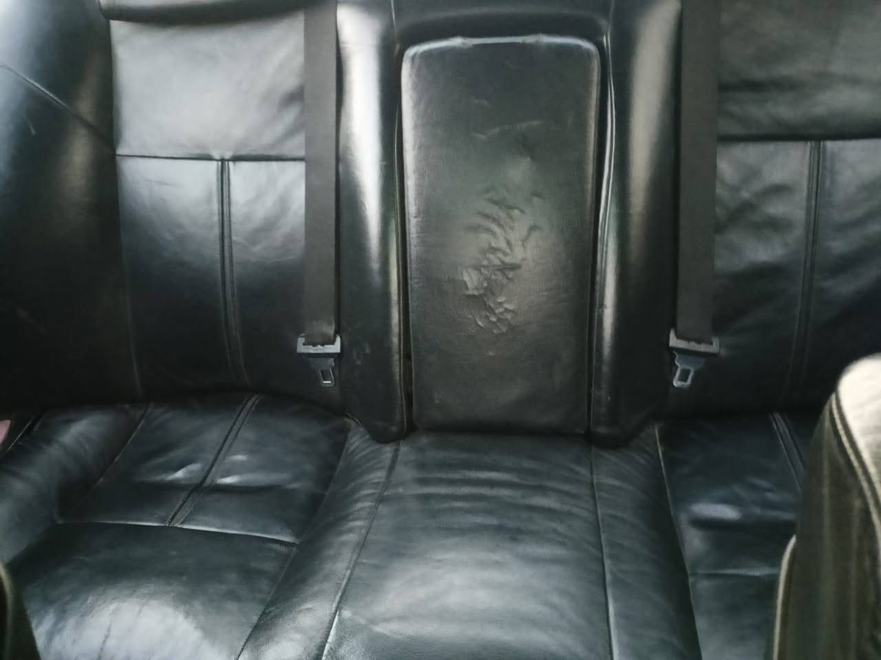 مراوس بسيارة اقل قيمةاو بيع 
535

محرك مفتوح

مصبوغة عام بدون ضربة

فتحة سقف

كير اوتوماتيك 
سعر 63وبيها مجال
رقم بغداد مشروع وطني بسمي 

***********
