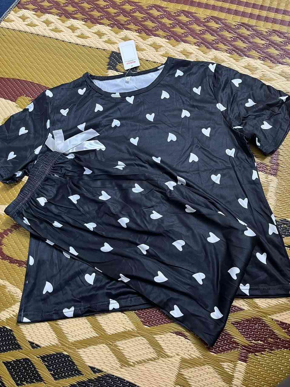 سلام عليكم تراكات صيفيه بجامه وفانيله نص ردن كل القياسات موجود سعر القطعه ٦ الف


**إذا كنت صاحب هذا الإعلان وتريد حذفه لأي سبب، رجاءا أرسل رسالة إلى الدعم الفني**