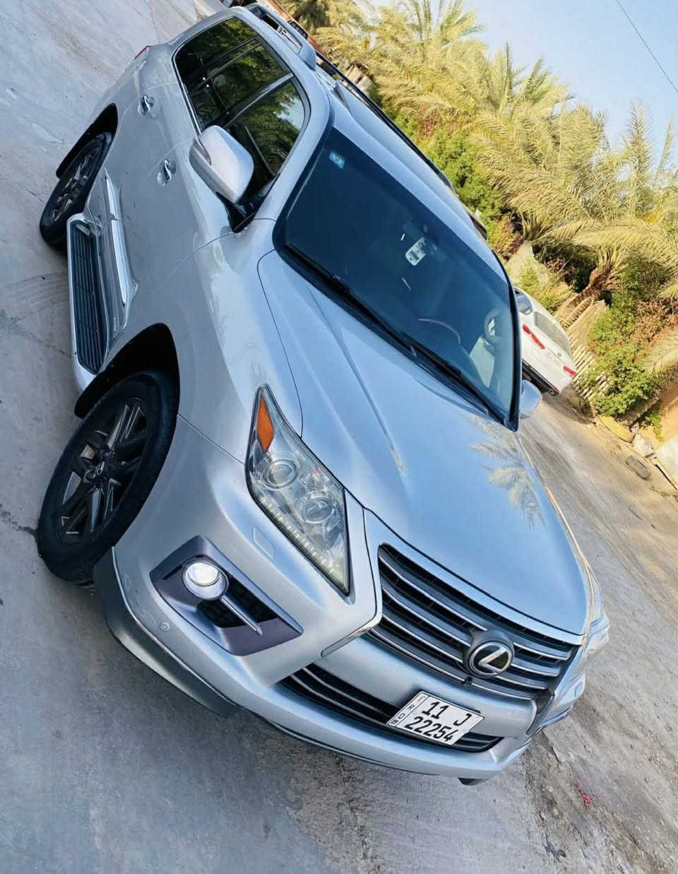 Lexus lx  570   2013   

 مواصفات الكزز معروفة فول الفول 

بصمة

سلايت فتحة 

ديفدي

5 كامرات

ثلاجة

داخل قرميدي 

لايت زينون

كشنات جلد

كشنات تبريد تدفئة 

كشنات خزن ميموري 

جكات

 نظام إيكو سبورت

ستيرن كهرباء  

مري شفط

 باب صندوك كهرباء

رادار أمامي 

محرك كير كفالة ومامفتوح 

صدر ع وضع الشركة

تبريد ثلج شركة

رقم بغداد تحويل ثاني يوم

مكاني الحلة للاستفسار

***********
