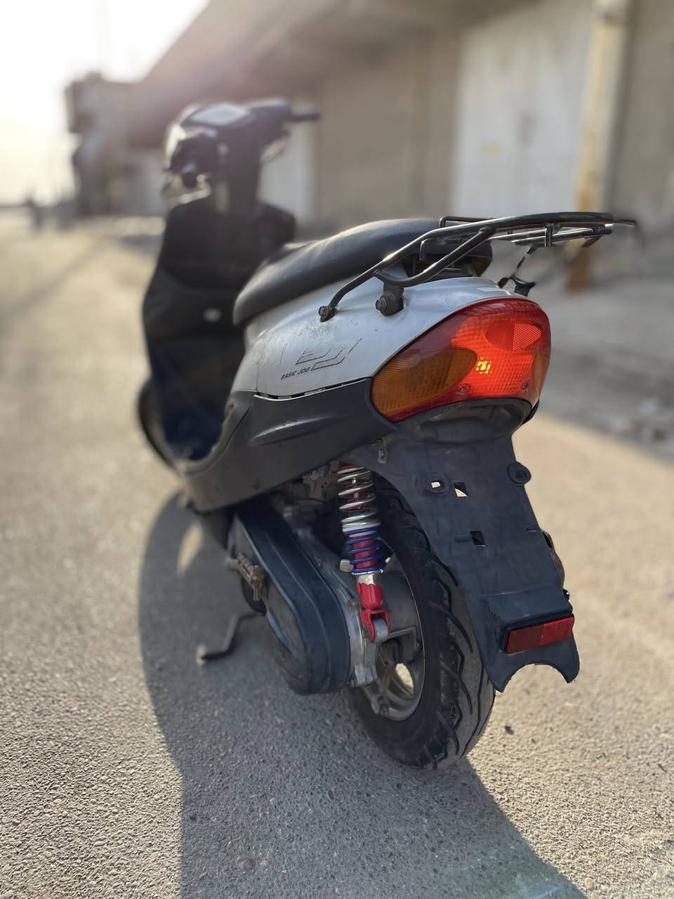 للبيع دراجه بيجي 60 يوماها شغاله هندر واحد سلف شغال بس يرادله راجز مكينه ناعمه تخبل 
كفرات بلادي نضيفات
اشاير شغاله سكن 
 كلوب عالي ناصي شغال 
بك لايت شغال هورن شغال 
قفل ستيرن وصندوك شغال 
بريك خلفي امامي شغال 
تاير خلفي جديد 
تاير امامي تعبان 
سعر ٢٢٥ وبيهة مجال حك جيه 
مكاني بغداد بوب شام 
شراي اتصل وبيك خير ودلل ***********
وذا مو شراي فدوه اروحلك لا تعبني وتكسر بدراجه
