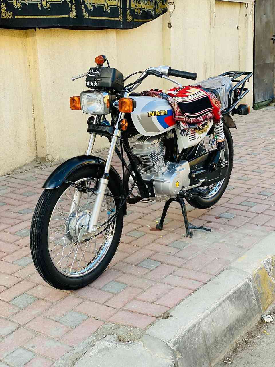 ٤كير ٢٥طالعه من وكيل قبل شهر سعر خاص وبيه  كربلاء
مكانك  سيف سعد على اخر حبايه شراي راسلني بيك خير ودلل سكنر ***********
