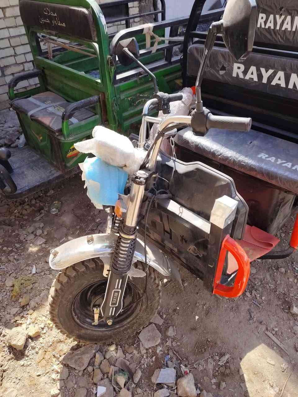 سلام عليكم عندي هاي ستوته شركة الريان💯 موديل2026  بعده بل جيس ستوته مماشيه مشحونه مره وحده من طلعته من شركه البدي مالته جبير مو صغير حموله مالته طن بيه كير مال ثكيل اخاف تغرز عندك بل حمل تراجه مامفتوح بيه برغي تجي وشوفه الله شاهد هاذه رقمي بي واتساب ***********
