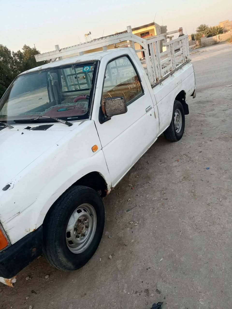 نيسان 91 مكينه وكير توني مبدلهن كارتون  السعر 30 وبيه مجال تحويل ثاني يوم ***********
