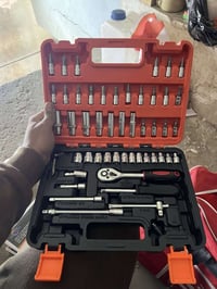 عدد يدوية للبيع شلع  شلع فقط  سيت كامل 53 قطعة   عدد السيتات 18  سيت ك...