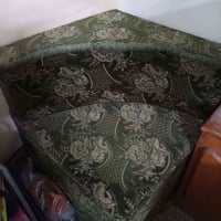 ديوان • ٥ مقاعد • ما بي ضرر