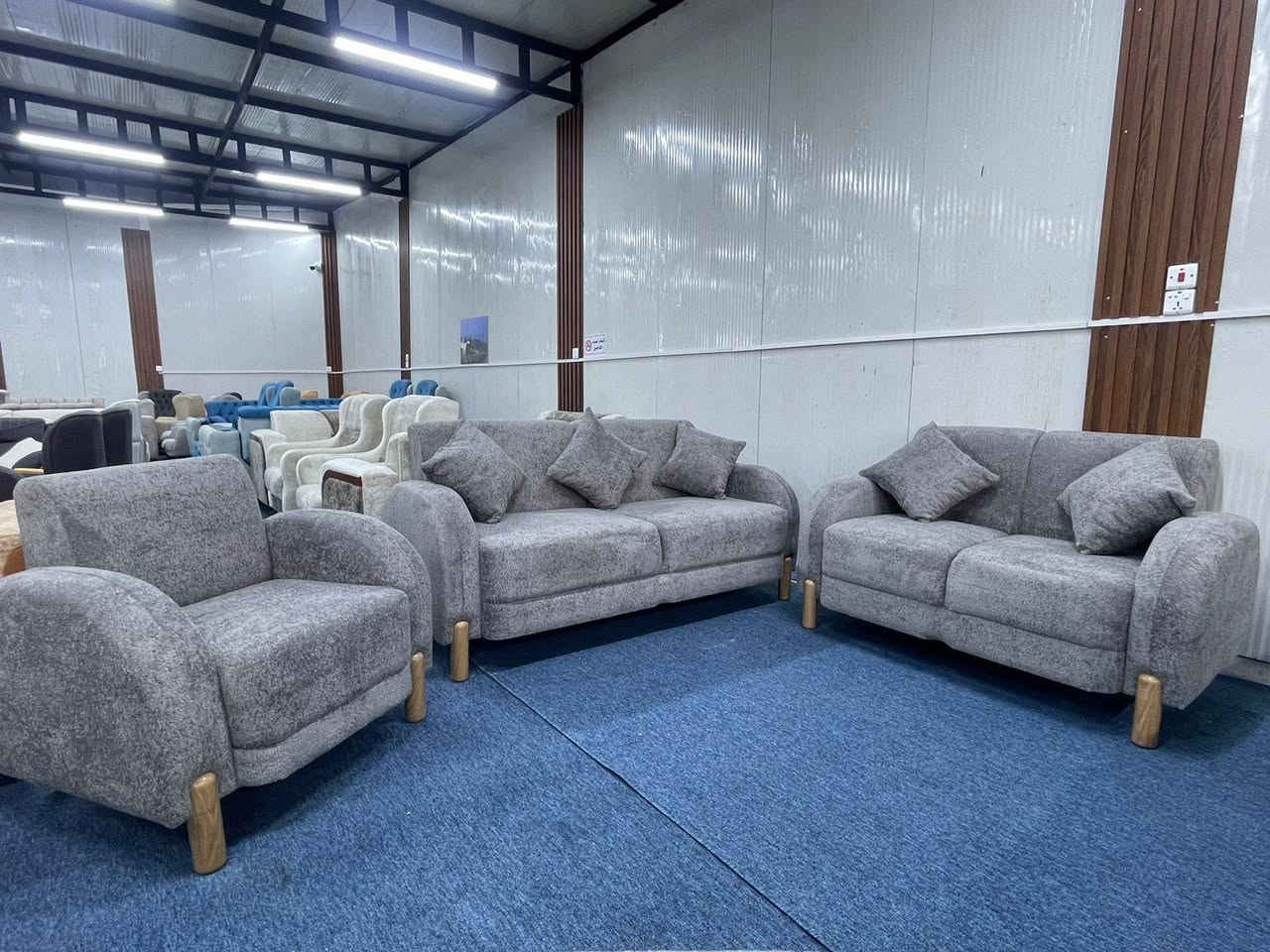 عروض السنة الجديدة 2026 🎄☃️
السعر نقد  ✅ 690 الف ✅
السعر قسط ✅ 890 الف ✅
على عشر اشهر يعني ب الشهر  89  الف فقط ✅ 
ماستر رافدين استقطاع الكتروني ✅ 
عشر مقاعد شغل درجة اولى 🥇 
الهيكل خشب بلكامل ✅
القماش الثقيل ودبل خيط ✅
مع ضمان حقيقي من داخل المعرض ✅
العنوان 
بغداد الغدير قرب شارع الضريبة ✅
معرض الشمري لتجارة الاثاث 
*********** 
***********
***********
