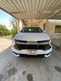 وبركاته سبورتج موديل ٢٣ خليجي السياره كفاله من صبغ ومن ضربه وفتح وتبدي...