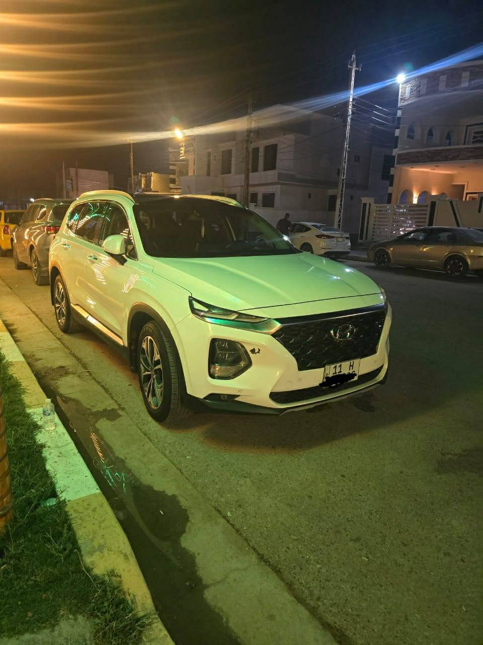السلام عليكم سنتافي ٢٠٢٠ خليجي فول الفول  ١/١ مكفولة عدا بارد قليل ماشية ٤٧ الف جديدة كلش داخل قرميدي  رقم بغداد بأسمي السعر ٢٢٠ وبيها مجال بسيط للأستفسار ***********7 مكان السيارة الغزالية
