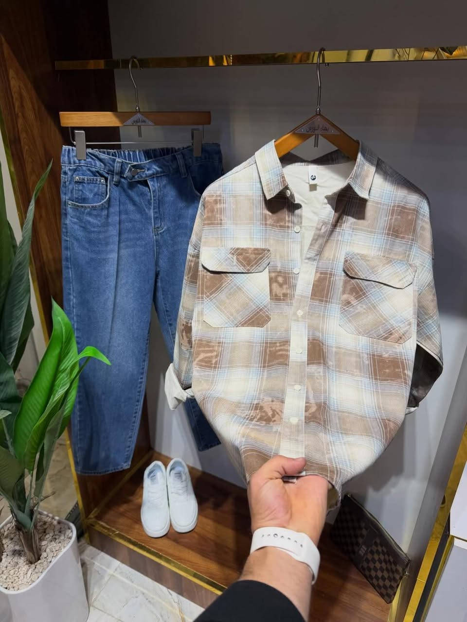 شلونهم الشباب 🔥🔥

باجر انشاء الله متوفره هواي موديلات شرفونا للمحل 😎✅✅

خامه كلش مريحه و القالب مالته فت على الجسم 
موجود قياسات كاملة 

شرفونا للمحل 🫡 موجودين من ٨ الصبح لل٨بليل

📌📌 العنوان ديوانية شارع الدغارة قرب حلويات المصطفى ازياء مودرن للملابس الرجالية ***********
