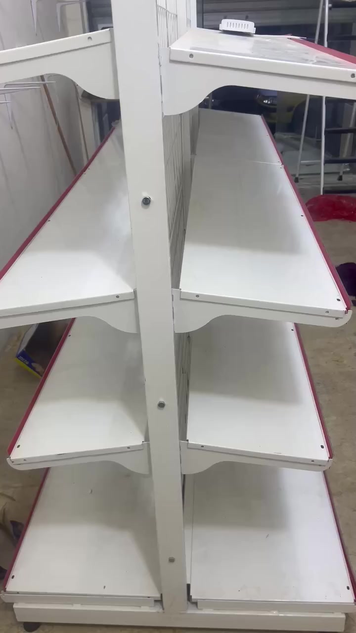 السلام عليكم عارضة وميس كاشير سله جبس حجم الكبير وسفينه مترين وعارضة مال جكاير مكاني بغداد *********** واتساب
