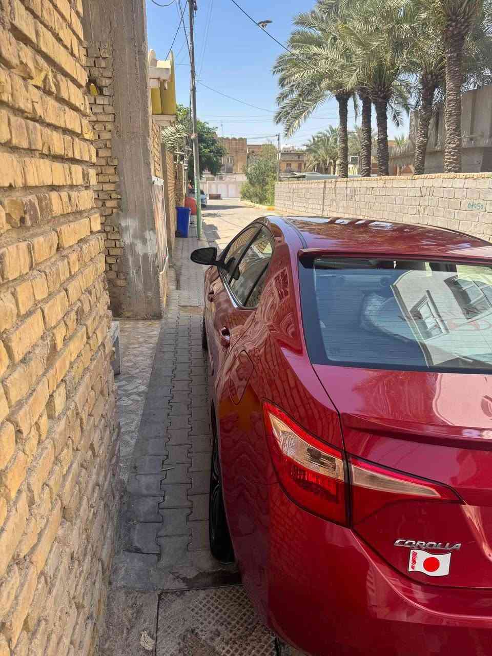 السلام عليكم 
بيع او مراوس
كورلا ١٨ تقرير تعمل وتسير كفاله السياره عده بارد بسيط بيها مواصفات Le المعروفه شاشه وكامره ورادار امامي وتوقف ذاتي وتحديد مسار لايت زنون 
***********

‭٠٧٧٣ ٤١٦ ١٧٥٤‬
