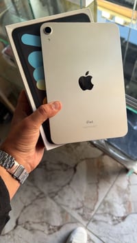 ايباد ميني ٦ • شاحن اصلي • بطارية ٩١%