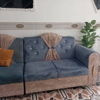 للبيع ١٢ قطعه مع طبله للتواصل واتساب 07850820829