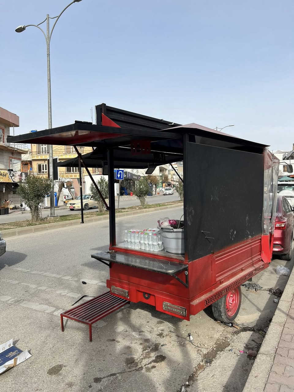 سڵاو ماتۆر ٣ تای بۆ فرۆشتن
کامل ئەشیای لەفەی لەگەڵە تەنانەت ساردی و ئاویشی لەگەڵە یەکسەرئیشی پێ بکە دیزاینی وەستا سەنگەرە زەمانە 

لە سڵێمانیم 
***********
