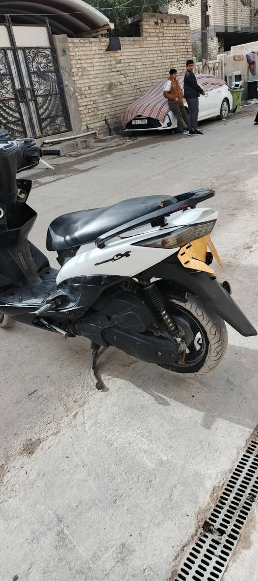 سلام علیکم دراجه سكنس لد ياباني قبق نفخ دراجه نضيفه مكينه ما مفتوحه لا تنقيص ولا تبخیر دراجه خير من الله السعر 800و بيه مجال المكان بغداد مدينة الصدر الرقم ***********
