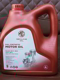 زيوت Mg الاصلي لسيارات البنزين مطابق لمواصفات الشركة المصنعه  السعر 55...