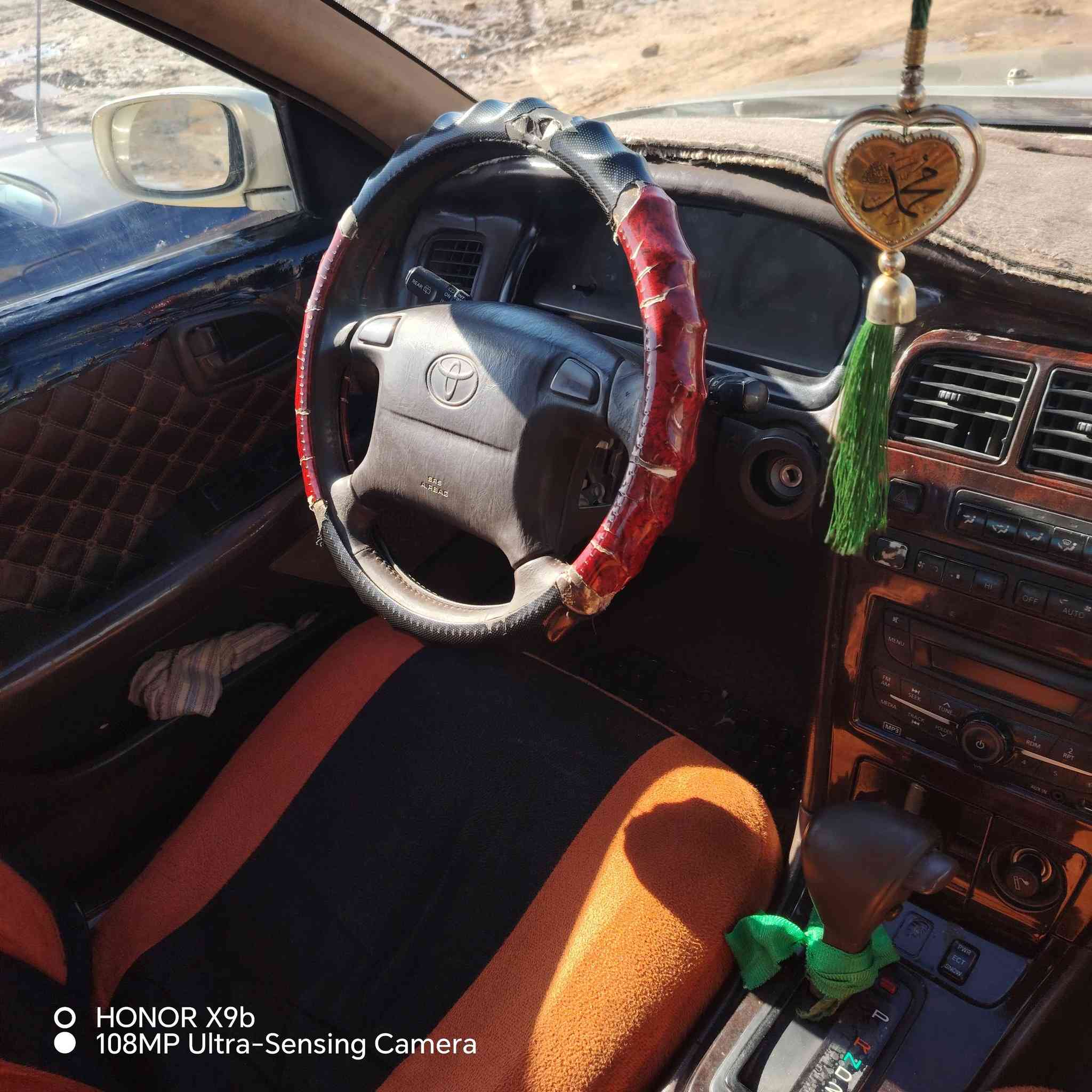 السلام عليكم كرسته للبيع مكفوله من الكصه ونقل جثه ولاصوليات رقم نجف راعيه يريد تحويل مكينه وكير مكفولات السياره بيه ضربه بل جاملغ الكدام فقط السعر 55 وبيه نجال العنوان النجف الاشرف قضاء المشخاب رقم الهاتف ***********
