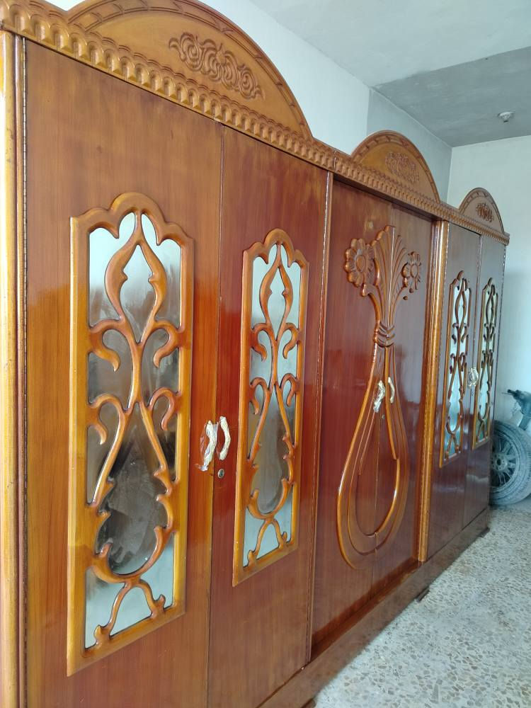 السلام عليكم
غرفة نوم عراقي ...تزگام ثقيل
داخل وخارج صاج
دنگة جاو
كنتور 6 بيبان...
مع ملحقات كاملة
غرفة نضيفة مثل ما موضح بالصور
للاستفسار
الاتصال على ***********
متواجد واتساب عمارة, ميسان
