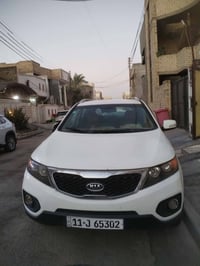سورنتو ٢٠١١ • محرك ٢٤٠٠ • رقم بغداد