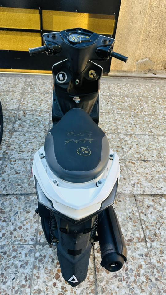 شلونكم شباب لد لبيع ياباني قبق نفخ حساس ستان مكينا كلجات جديده ماشيه 23 مكان دراجه بياع ***********
