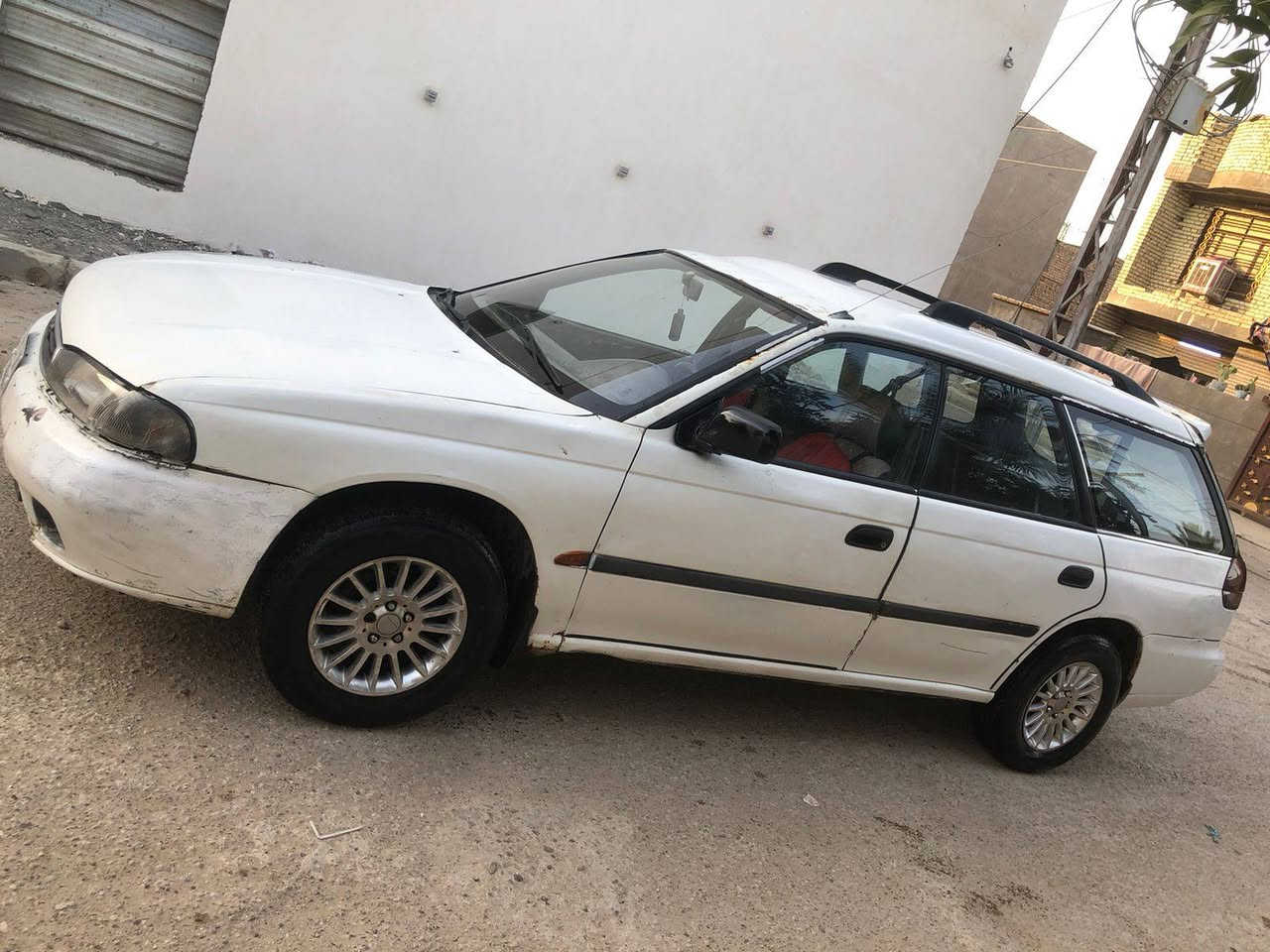 السلام عليكم
سيارة سوبارو استيشن للبيع 
موديل 1995
كير عادي 
تبريد شغال 
كير  ومكينه خير من الله  
الكهربائيات كامله 
رقم مميز بغداد 
سنويه الحد2027شهر( 3)
تحويل مباشر 
العنوان. بغداد. السيديه. قرب تقاطع درويش 
للإستفسار الاتصال 
***********
***********
رقم صاحب السيارة ابو سجاد اتصل وتدلل 
السعر 33ورقه وبيه مجال حك الجيه
