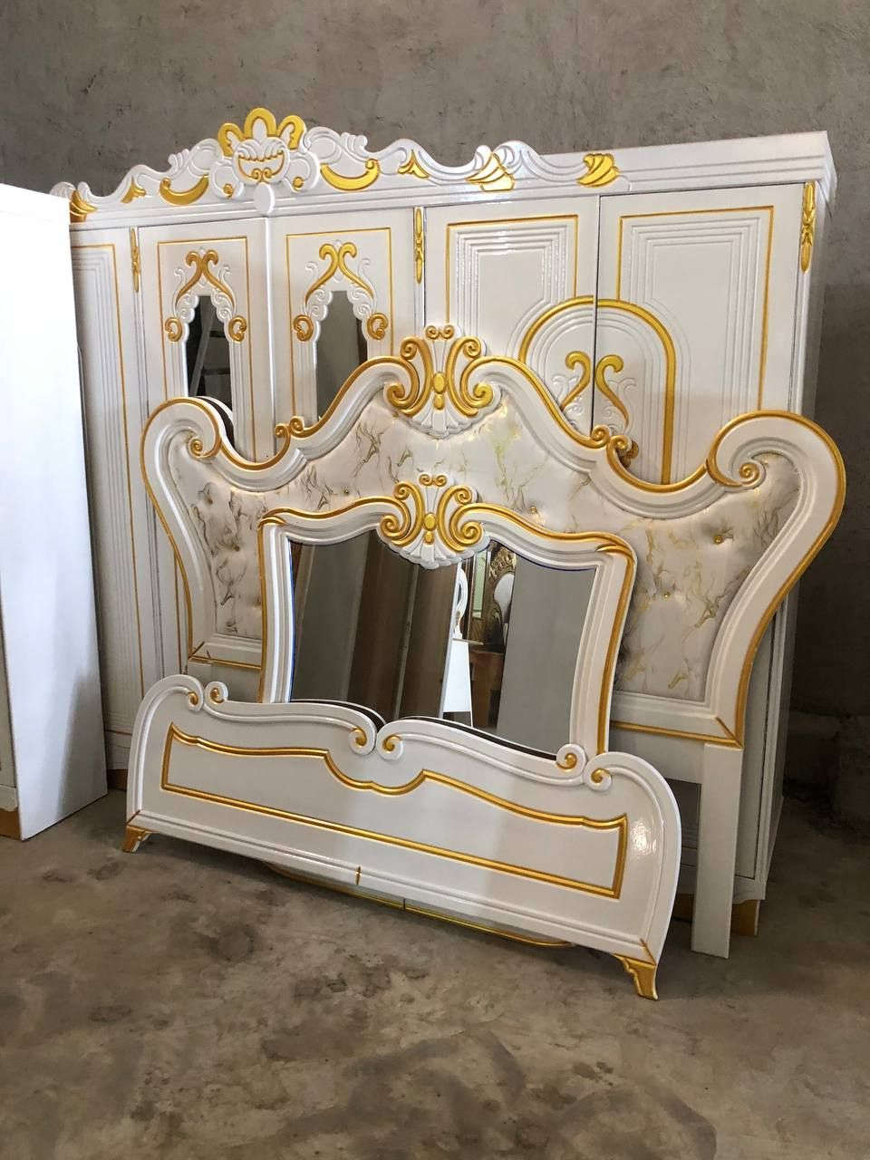 غرفة صاج عراقي تصميم تركي جاهز للحجز يوجد توصيل وشد جميع المحافضات استفسار خاص


**إذا كنت صاحب هذا الإعلان وتريد حذفه لأي سبب، رجاءا أرسل رسالة إلى الدعم الفني**