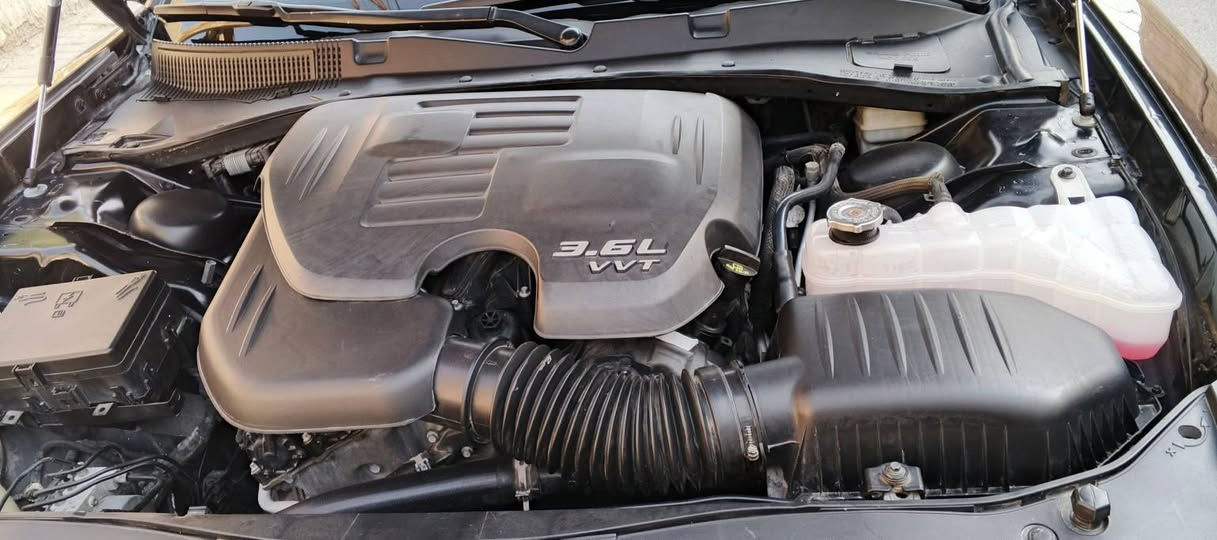 السلام عليكم جارجر  فئه رالي.   SXT  16 اصل تو ويل كندي رقم اربيل مكاني بصره سنويه جديده 28 تحويل وكاله بلعراق 3 قطع صبغ بدون ارباك راسلني خاص او وتساب ***********
السعر 165
