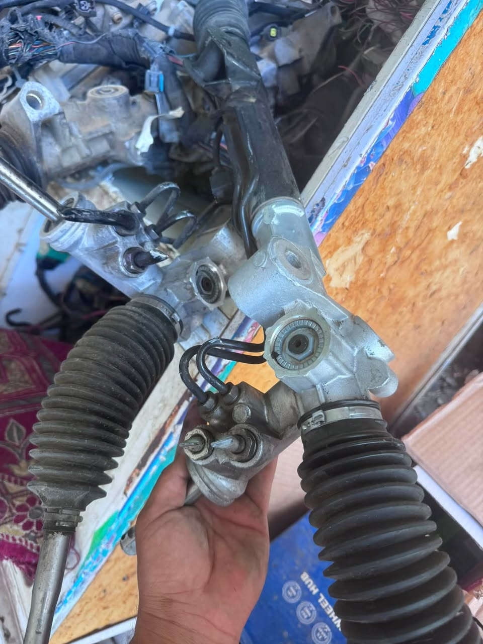 كربلاء حي المعلمين شارع مركز الشرطه
توجد مواد صدر 
توجد نواعم كل الموديلات 
توصيل موجود 
صيانه موجوده 
للاستفسار اتصل 
***********
واتساب موجود
