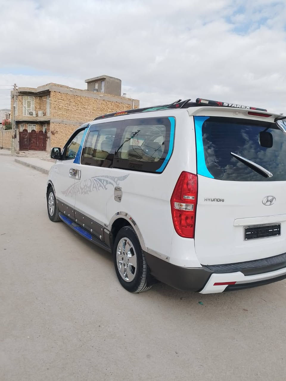 السلام عليكم استاركس للبيع ولمراوس   موديل 14  السياره اصل مفتوح ومحور مسكر كير اوتو رقم بصره السياره.  خط السياره ناصريه كربلاء.   ***********
***********
