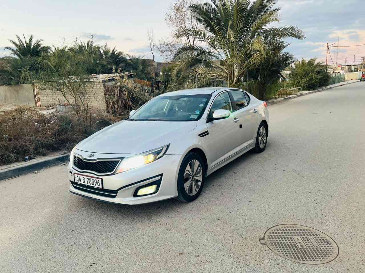 سلام عليكم كي 5 كوري 2014 رقم بصرة دولي مكفولة من الضربة والتبديل مكينة 2000 سيارة بصمة تدفئة تبريد بلكشنات حدادية 100% مكينة جديدة تو شادها كير كفالة لايت زنون سيارة جديدة السعر 115 بيها مجال مكان السيارة بصرة مدينة ***********
***********
