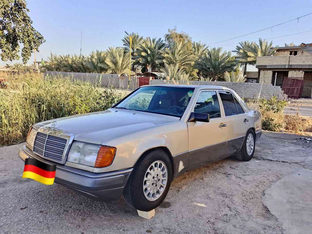 سلام عليكم موديل ٨٦
مارسدس دب حجم300
كير كهربائيات خير من الله 
تخم تاير رقم سليمانيه بسمي سنويه ٢٩
مكينه بطه ٣٠٠٠
فقط المكينه بيهه يطق بس تمشي خير من الله 
مكاني بابل ***********
بيع ٤٨ او مراوس
