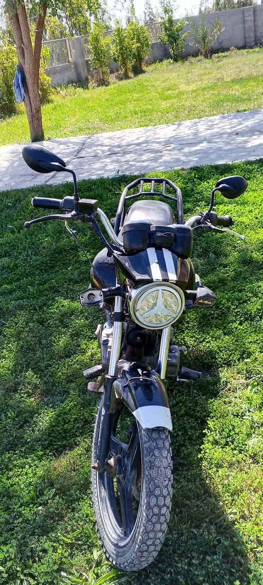 تفاصيل بل صوره رقم صاحب الدراجه ***********
حسابه نواس طه العبيدي
