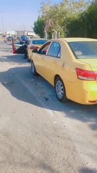 بي وايدي جي تو • محرك وكير • فتحة سقف