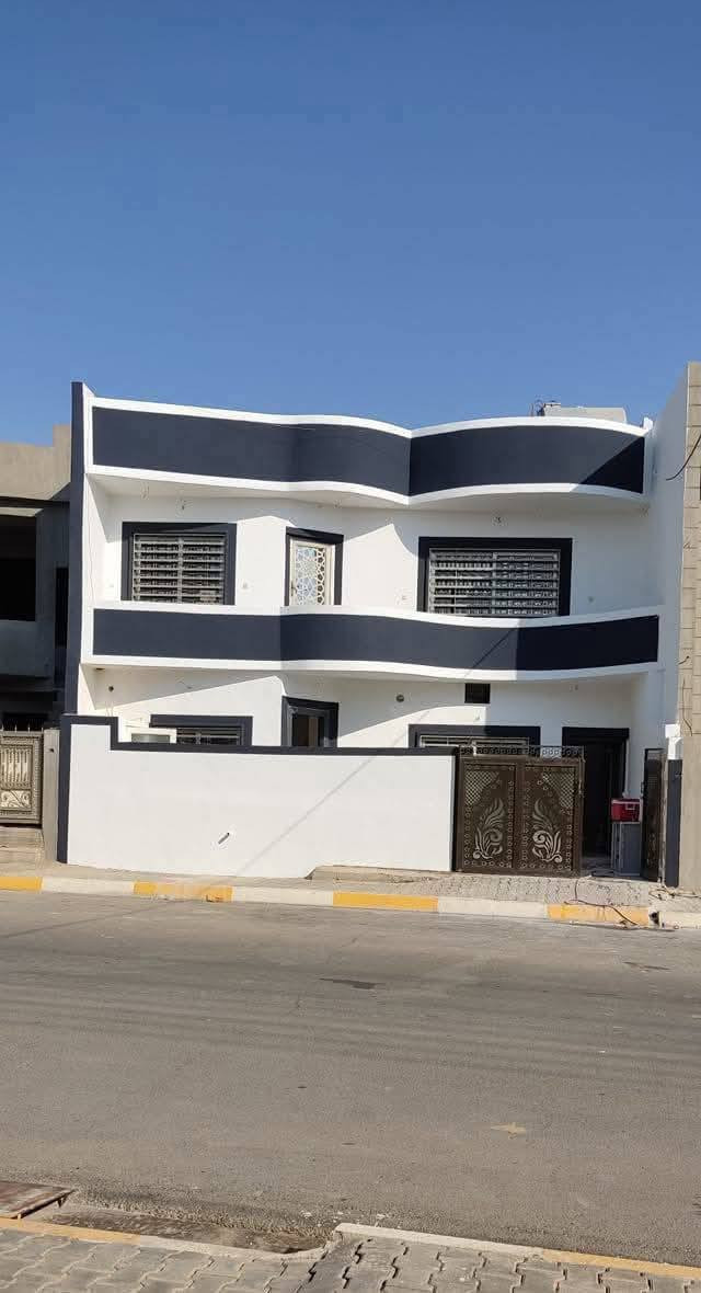 السلام عليكم كادر صباغ متفرغ حالين كركوك ليلان هاذ شي بسيط من عمالنه ***********
