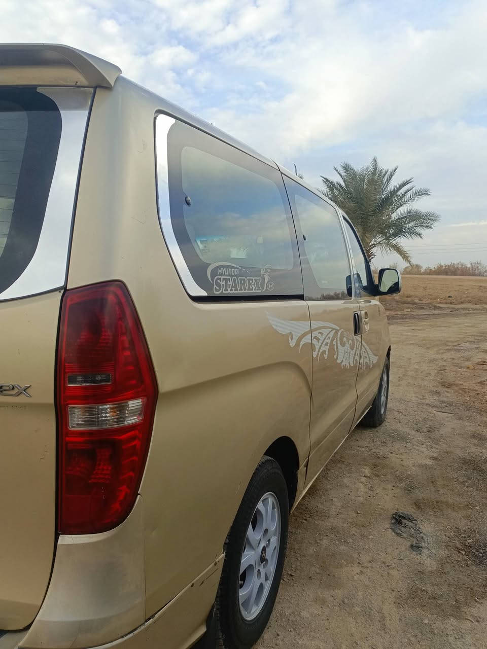 السلام عليكم ستاركس 2008 مكفوله كفاله عامه تبريد محرك گير كفاله عامه السنويه لل 2028   المكان الدوانيه ناحيه الشنافيه مفرك ميري ال عطيه السعر 125 وبيه مجال قليل الرقم ***********
