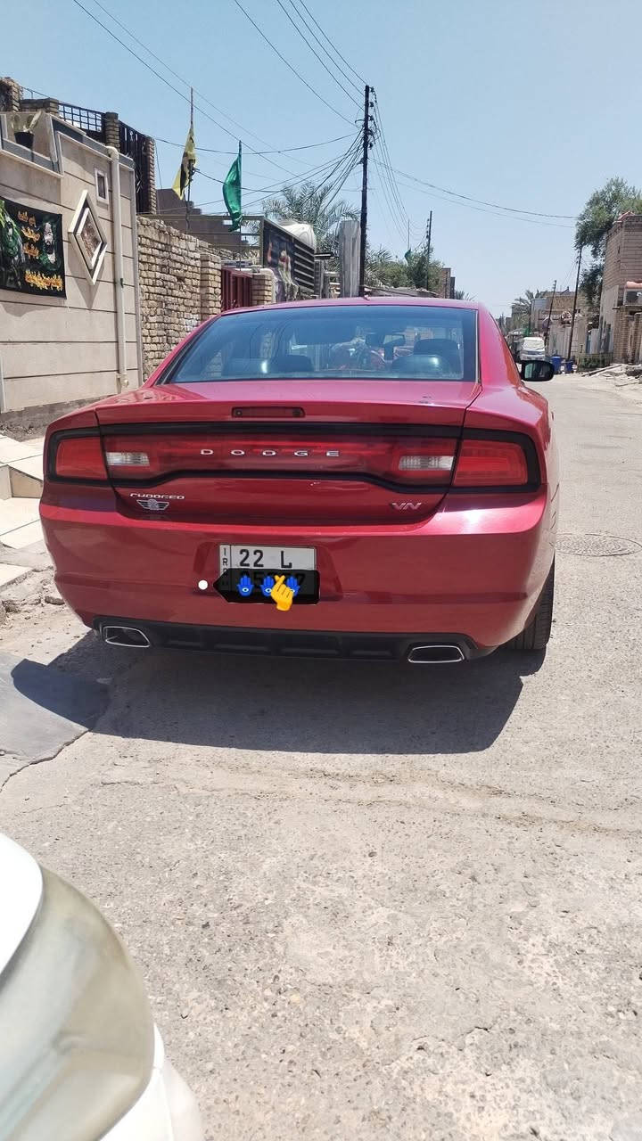 السلام عليكم جارجر ١٢ حادثه جاملغ خلفي ضرر بسيط والباب الي وره بي خياس قليل حداديه وتخم تاير مكينه جديده  وكير بي شوي ضعف بدايت ضعف رقم اربيل راعيها بالعماره وسعرها ١٣٥  ***********
