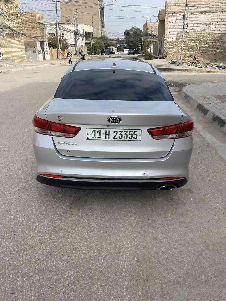 اوبتما 17كلين بدون صبغ وبدون فتح بدون ايرباك فقط بارد بجاملغ فول عدا البنوراما رقم بغداد دولي سنويه وهزه جدد ماشيه 60 سياره جاهزه بدون نقص سعر 137 وبيها مجال للاستفسار ***********
