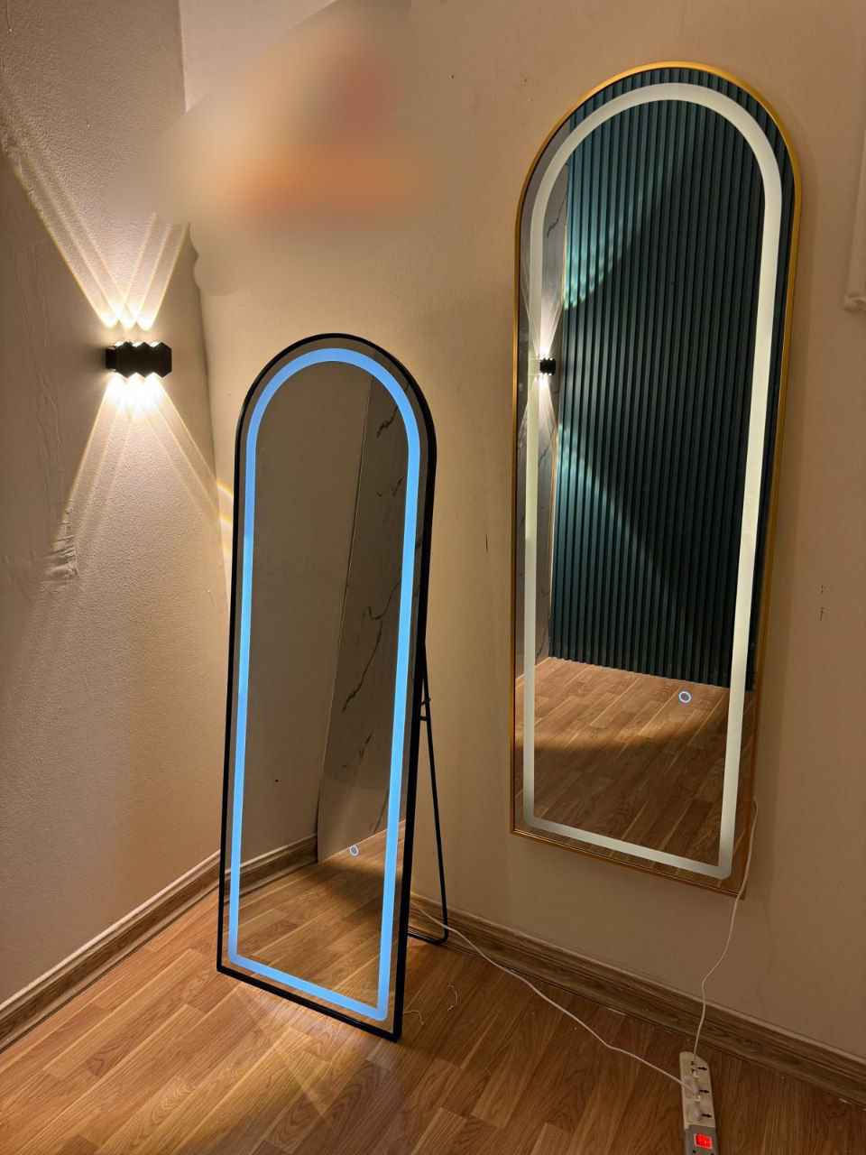 مرايا مختلفه الاحجام والاشكال وباسعار مختلفه 
للطلب والاستفسار مراسله الصفحة 🔥❤️ حلة, بابل


**إذا كنت صاحب هذا الإعلان وتريد حذفه لأي سبب، رجاءا أرسل رسالة إلى الدعم الفني**