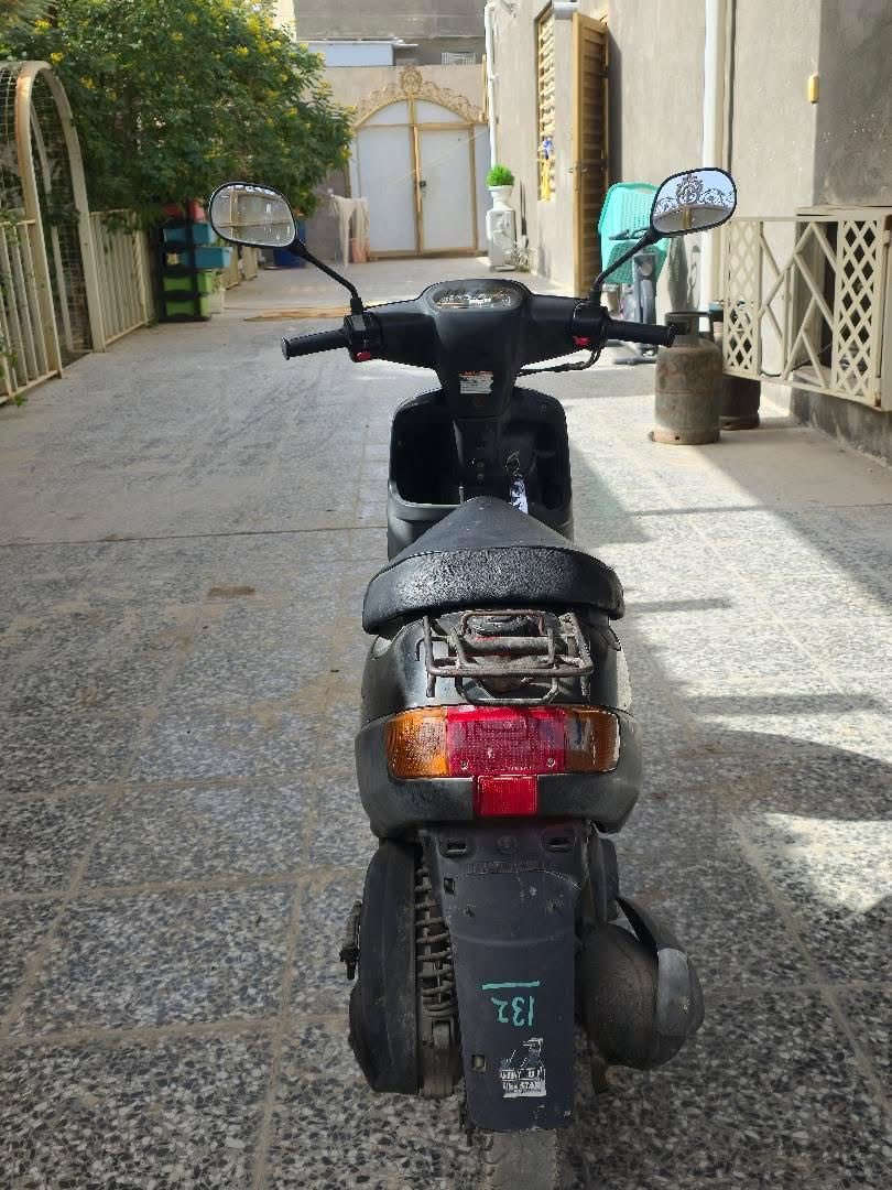 لسلام عليكم 
دراجتي المعروضة للبيع 
مكفولة كفالة عامة من كلشي نازلة من الحاوية بتاريخ 2025/12/20
 يعني صارلها شهر نظيفة حيل كلشي شغال بيها عدادات اشاير كاملة من كلشي وعندي بيها وصل شراء بإسمي وبي رقم الشاصي مالها
 وبي تاريخ نزولها من الحاوية دزلي خاص ادزلك الوصل تاخذ تفحص وين ماتريد 
دراجة نظيفة حيل وبالعافية على الياخذها سعرها 750  الف وبيها مجال للشراي مكاني ناصرية مركز السيفة
***********
